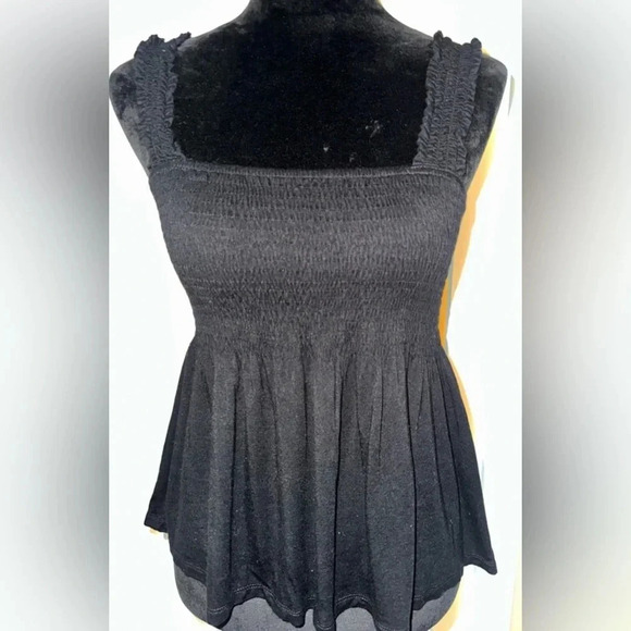 🆓Lot of 2 Good Luck Gem Tank Tops🆓 - Picture 8 of 12